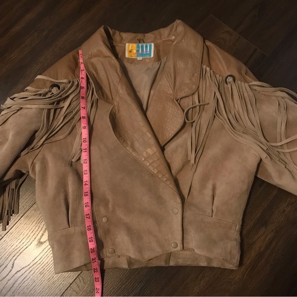 G-III VINTAGE tan leather fringe jacket - Picture 10 of 14